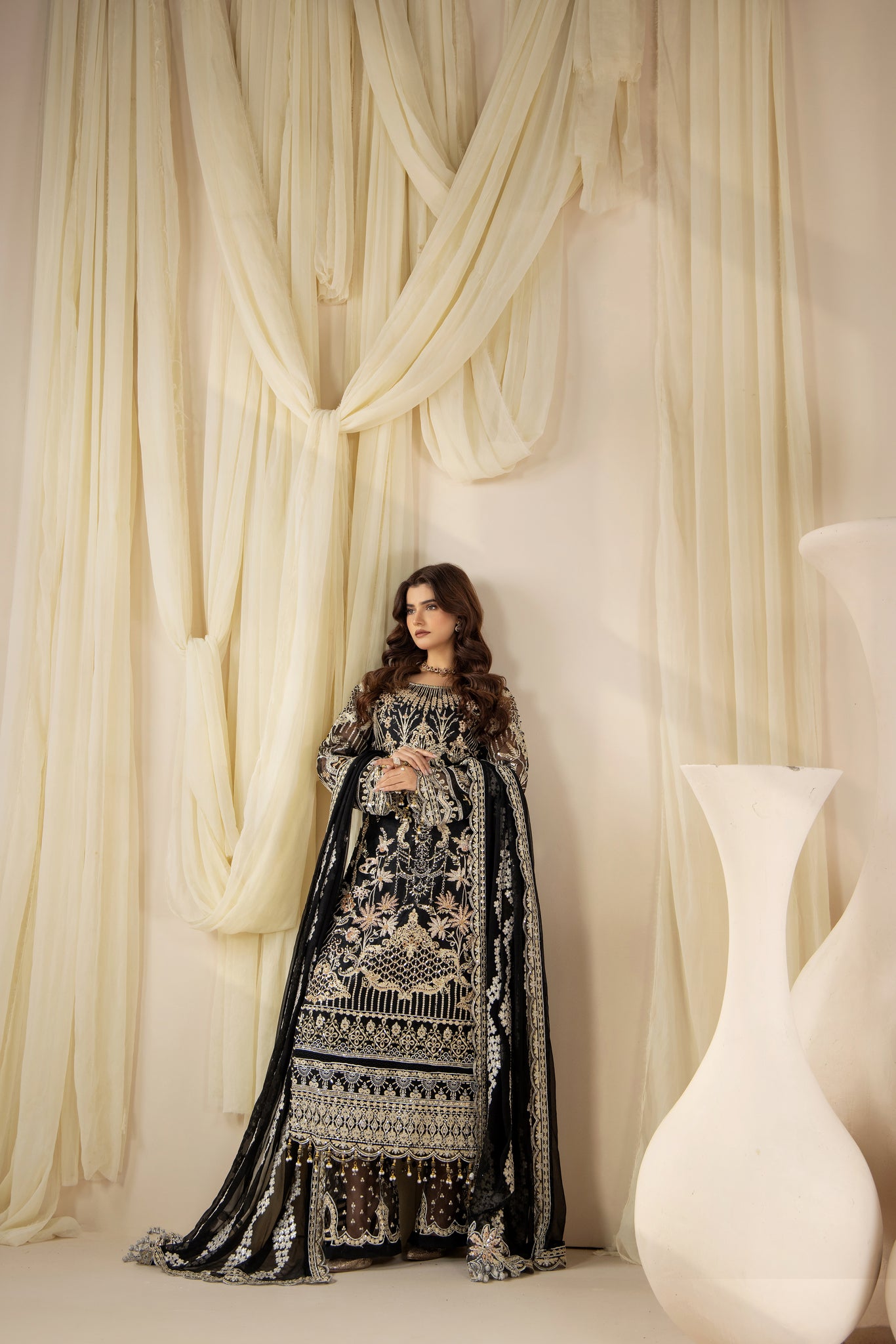 Ebony Silver Classic